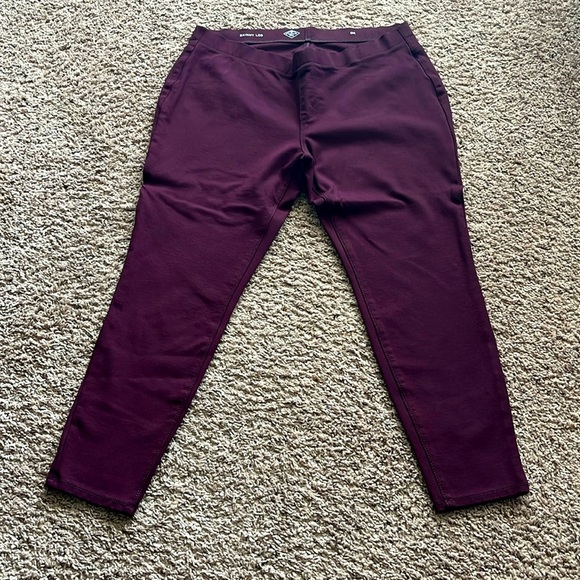 Purple pants - Picture 1 of 3